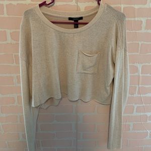 Long sleeve crop top